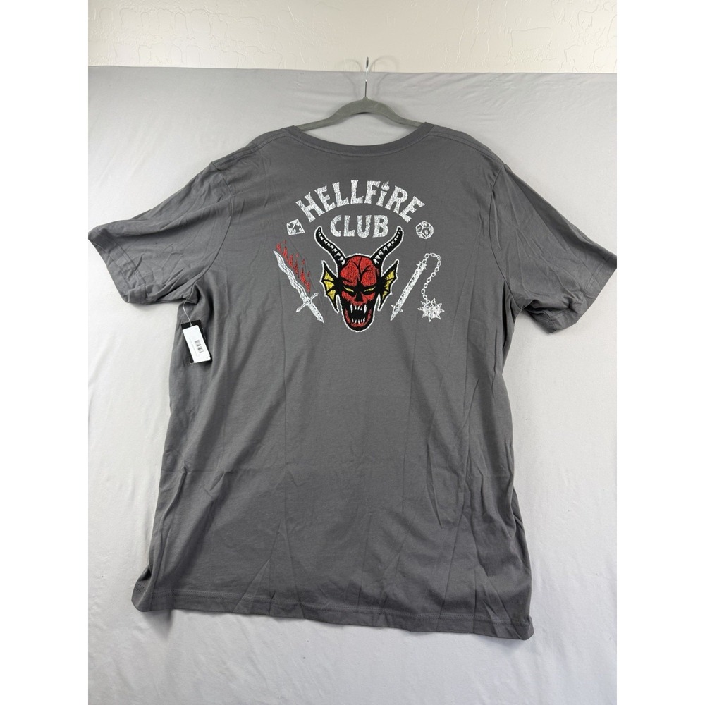 Stranger Things Hellfire club grey graphic tee, men's xxl ss t-shirt nwt